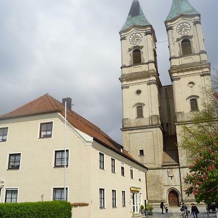 Ferienwohnung Duss Niederalteich ภายนอก รูปภาพ