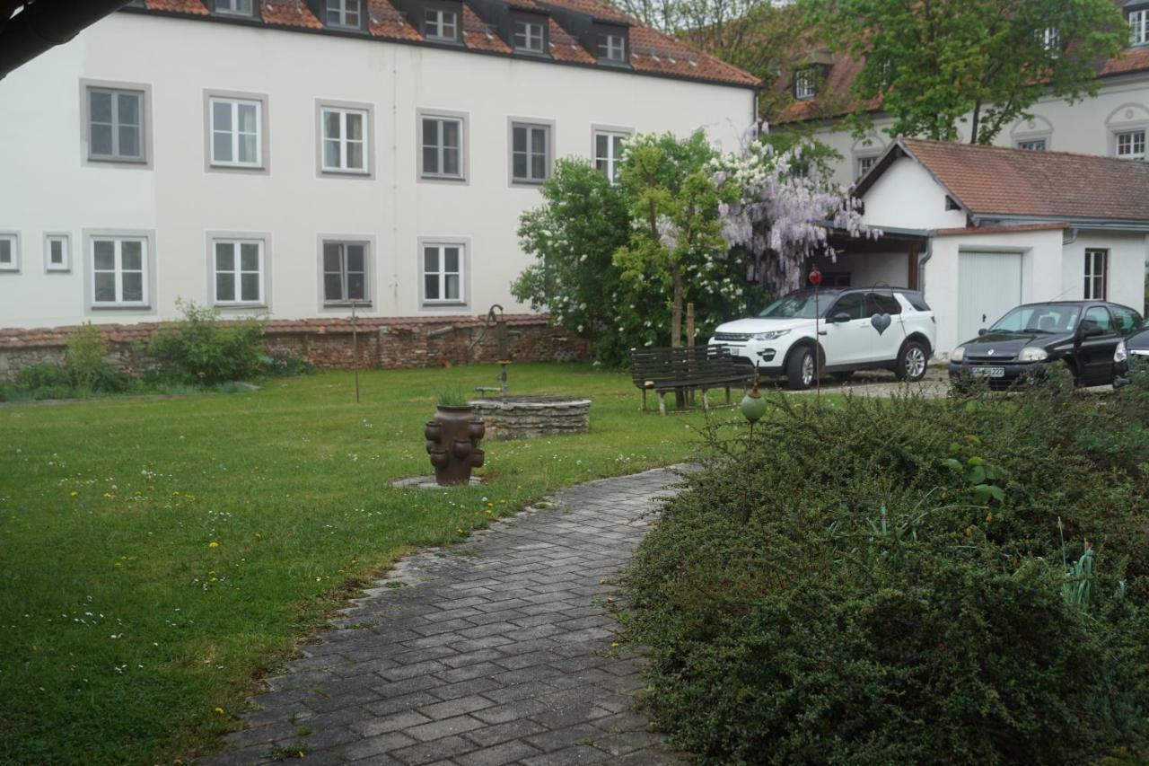 Ferienwohnung Duss Niederalteich ภายนอก รูปภาพ
